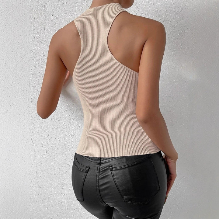 Women closed top with ribbed structure Lune London