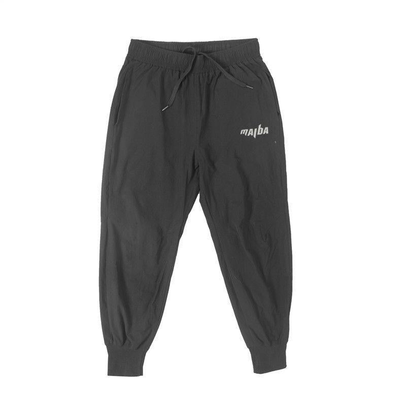 Joggeurs décontractés pour femmes avec ceinture confortable et poches latérales Chic & Stil