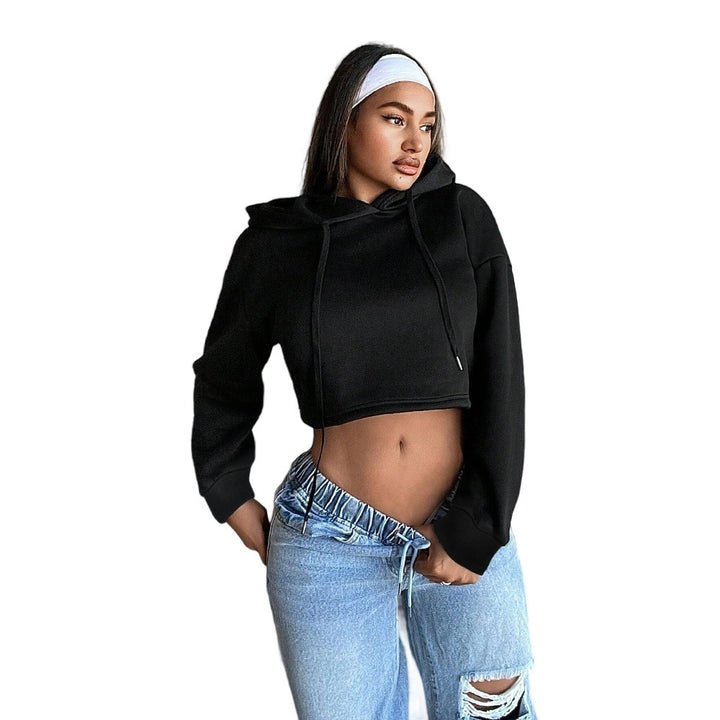 cropped sweatshirt for women with a relaxed fit and a hood Chic & Stil
