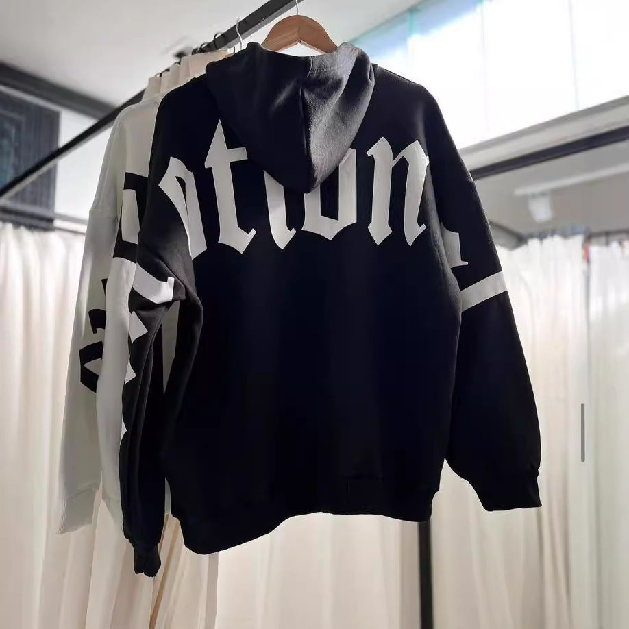 Oversized hoodie for women with graphic print Lune London