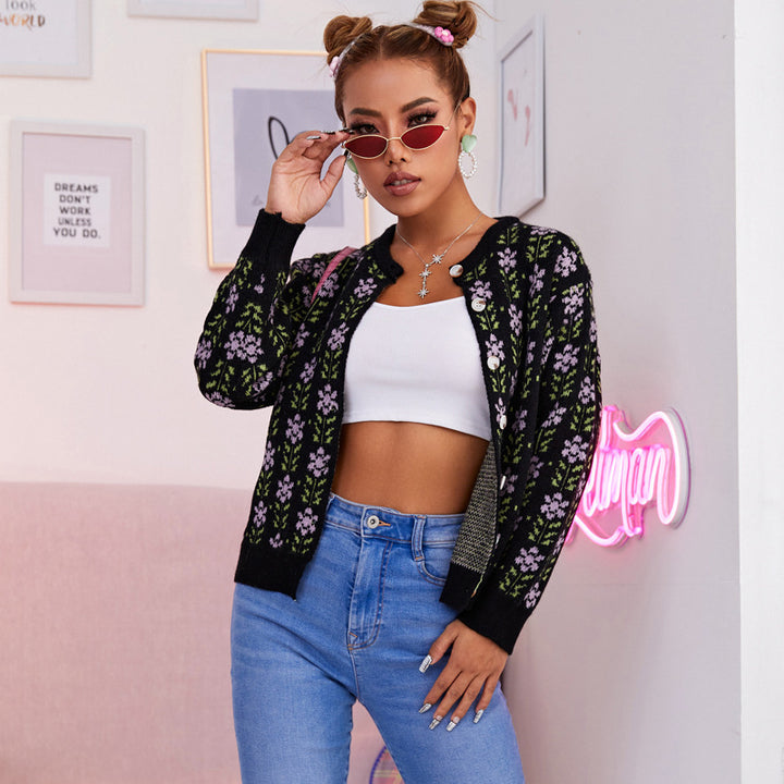 Ladies cardigan with floral pattern and comfortable fit Lune London