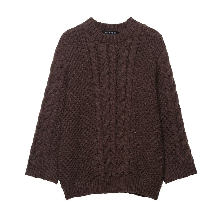 Chunky knit sweater for women with round neck and relaxed fit Lune London