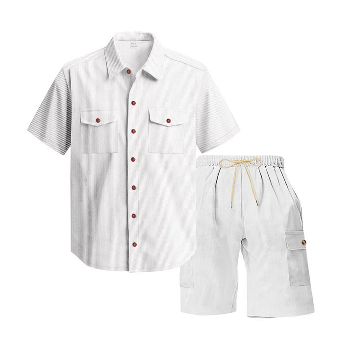 Casual short sleeve shirt for men and leisure shorts set with practical pockets Lune London