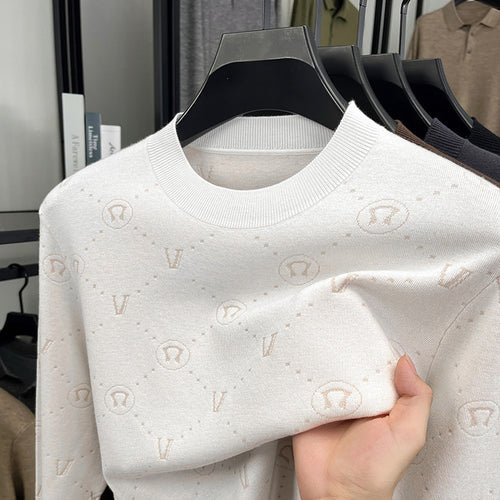 Elegant sweater for men with structured design Lune London