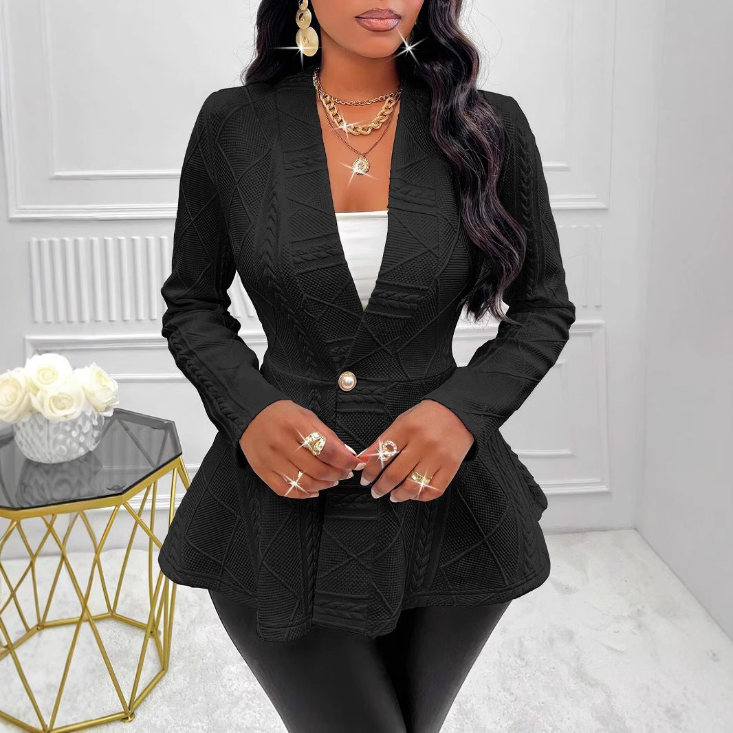 Fashionable women's blazer with textured design and tailored details Lune London