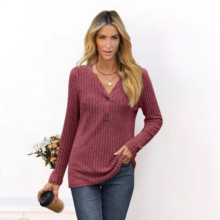 Chunky knit sweater for ladies with V-neck and button details Lune London