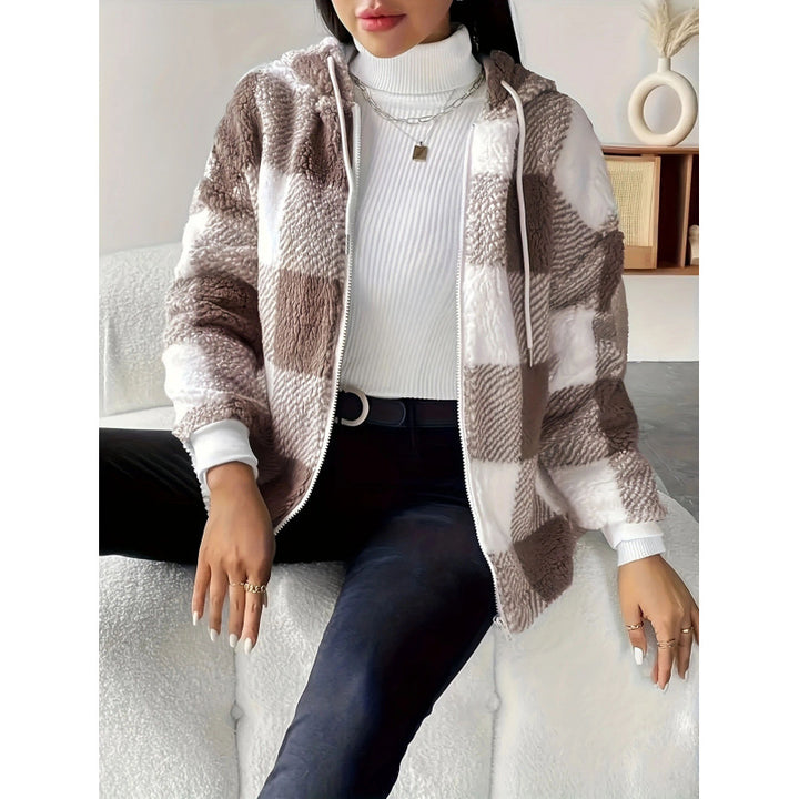 Ladies cozy teddy jacket with checkered pattern and practical pockets Lune London