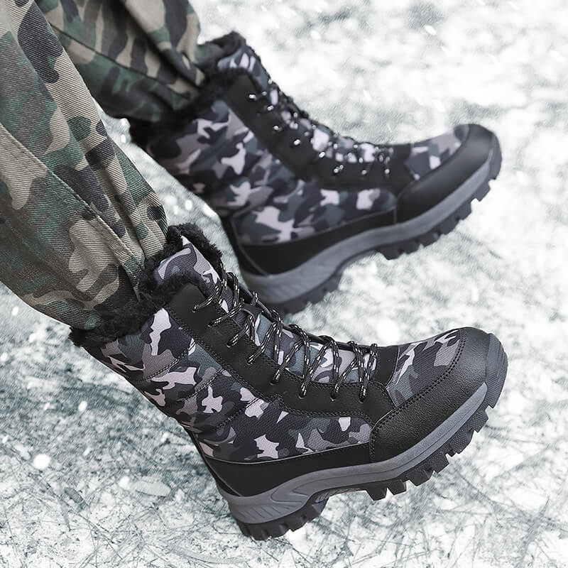 Winter boots for women lined with an insulating inner lining and a non-slip molded sole Lune London