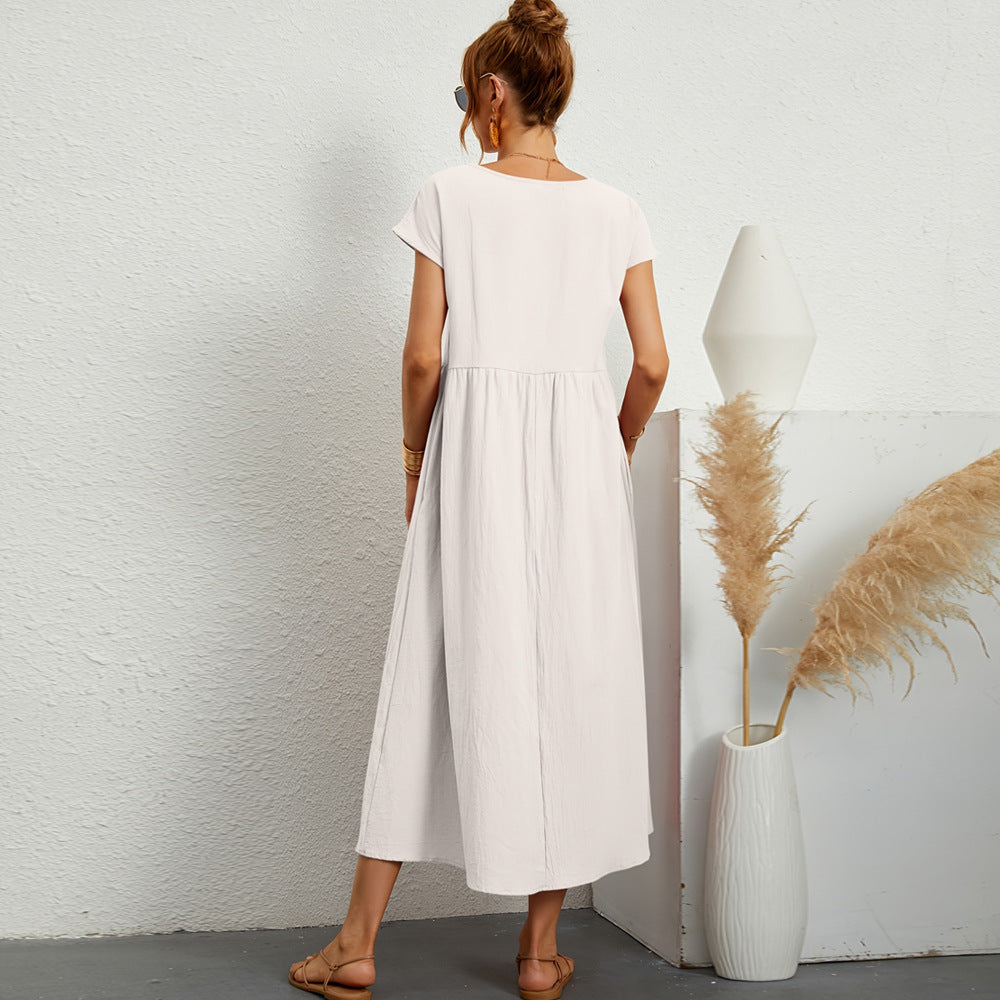 Robe maxi pour femmes avec une taille tendance et des poches latérales pratiques Chic & Stil