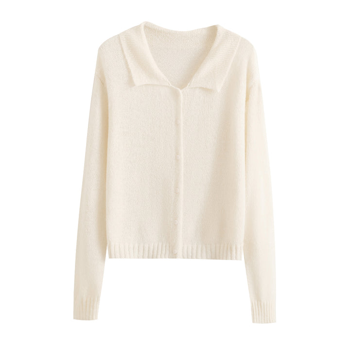 Fashionable knit jacket for women with elegant button placket Lune London