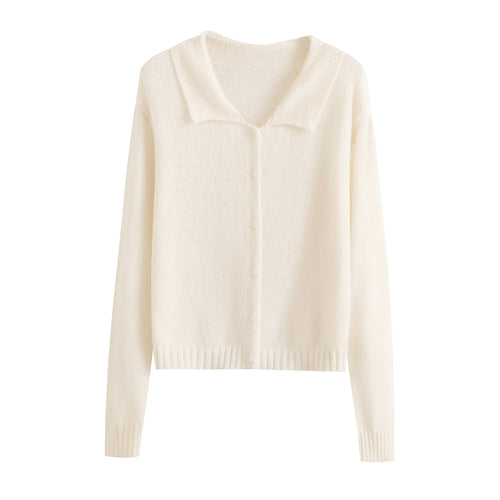 Fashionable knit jacket for women with elegant button placket Lune London