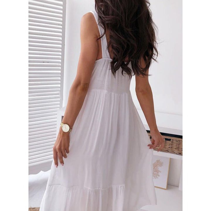 Maxi dress with bohemian lace details for women Lune London
