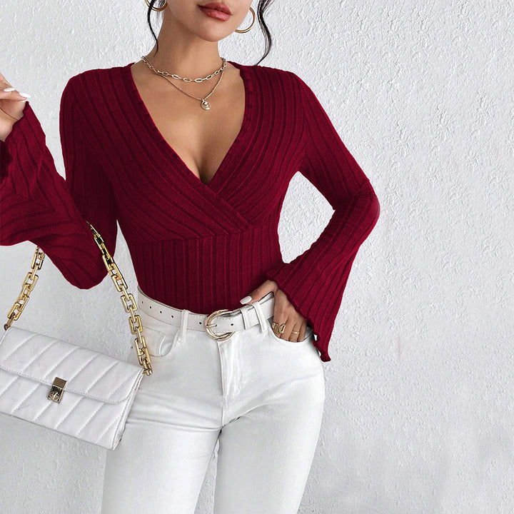 Top cache-cœur pour femmes avec des manches longues et des détails en ribambelle élégants Chic & Stil