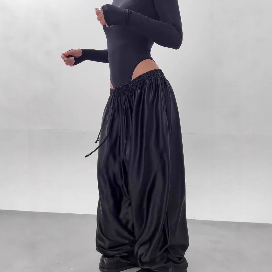 Pantalons en satin élégants et légers pour femmes Chic & Stil