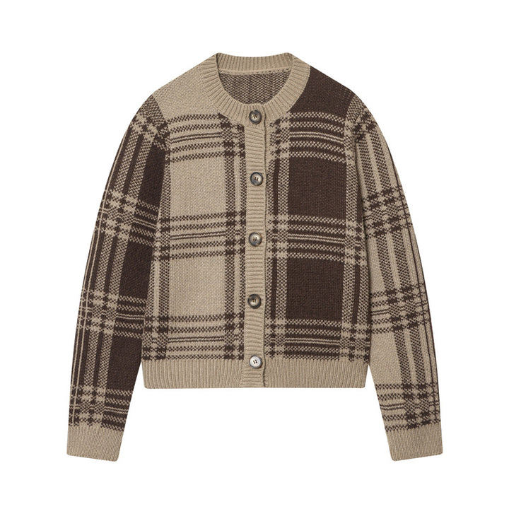 Trendy checked knit pullover for women with button placket and round neck Lune London