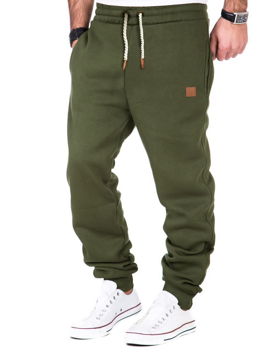 Casual jogger pants for men with elastic waistband and practical pockets Lune London
