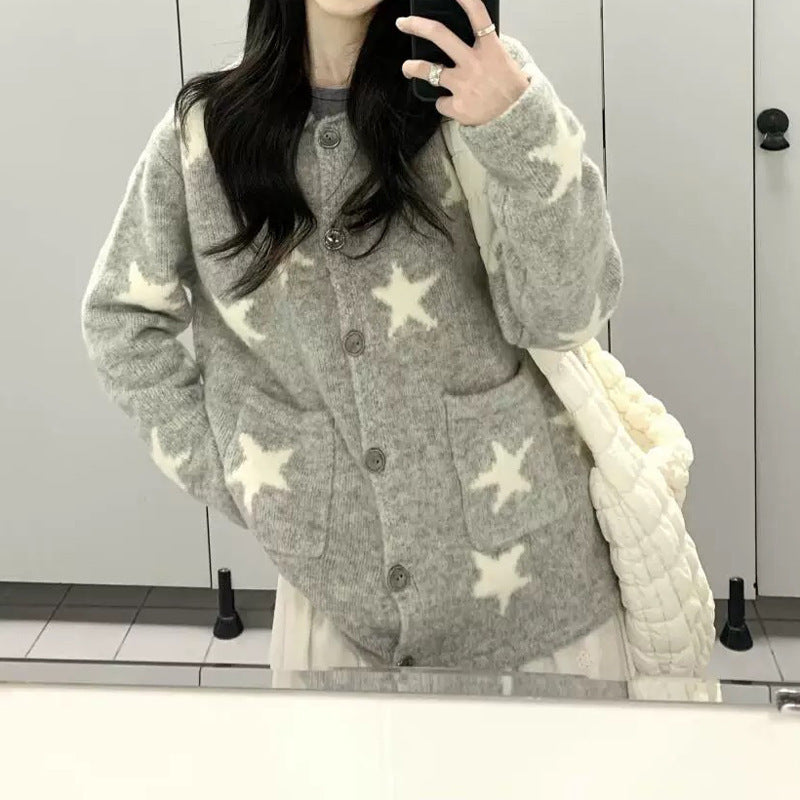 Knitted women's jacket with star pattern and practical pockets Lune London