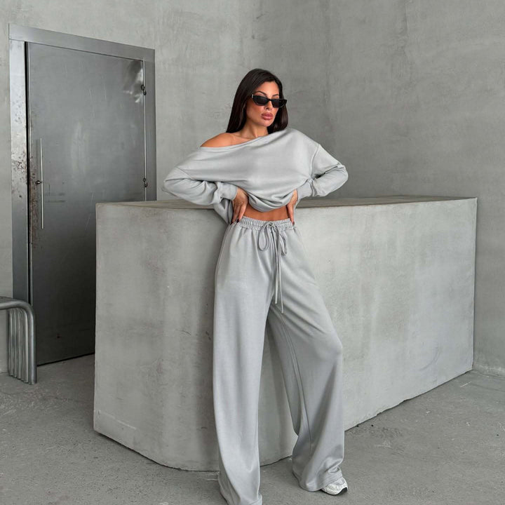 Casual jumpsuit for women with wide legs and an off-shoulder design Lune London