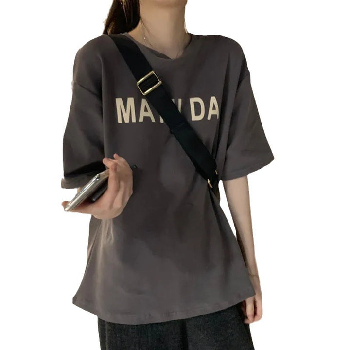 T-shirt confortable pour femmes avec lettrage accrocheur Chic & Stil