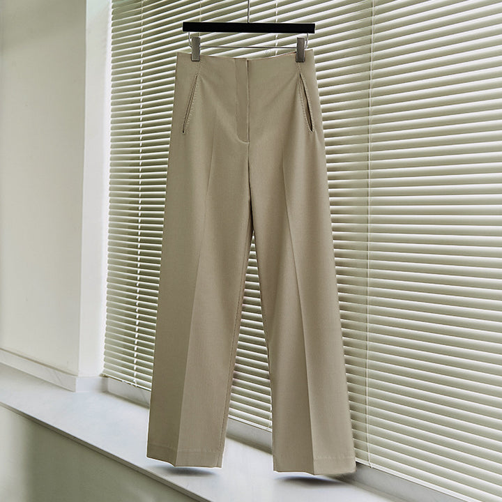 Pantalons de costume élégants et larges pour femmes Chic & Stil