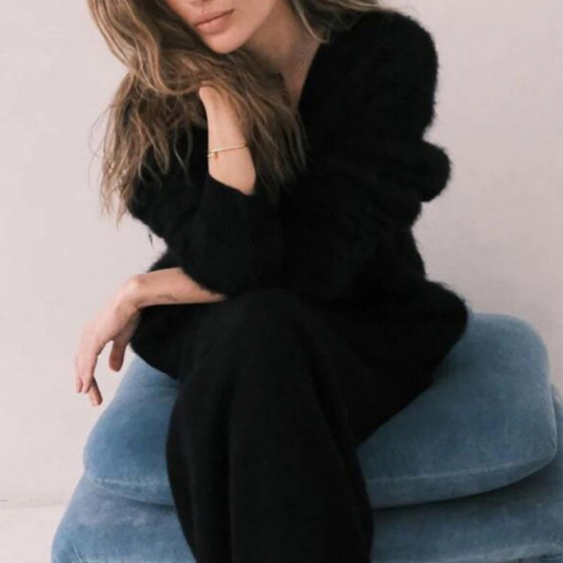 Chunky cardigan for women with V-neck and oversized fit Lune London
