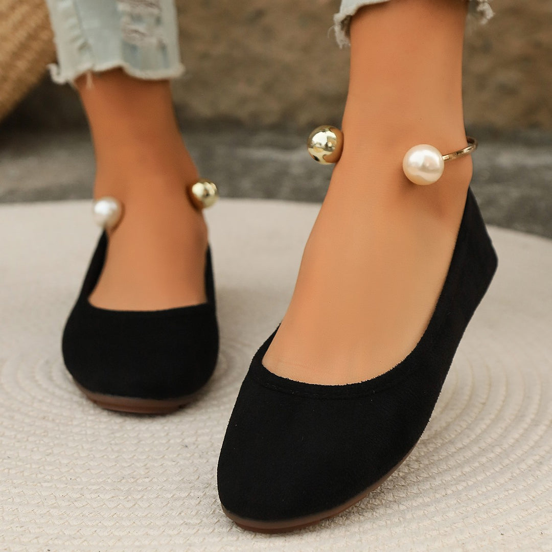 Ladies Elegant Ballet Flats with Trendy Chic Pearl Detail