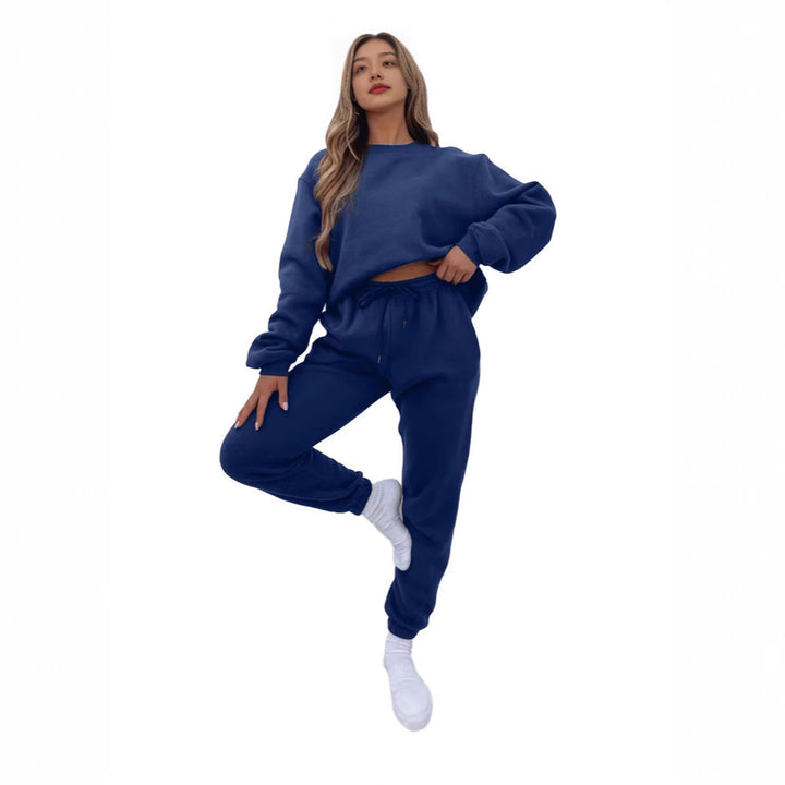 Women’s comfortable tracksuit with modern puff sleeves and elastic waistband Chic & Stil