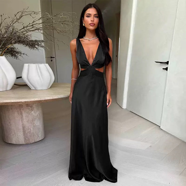 Women’s evening dress with deep V-neck and sophisticated cut-out details Lune London