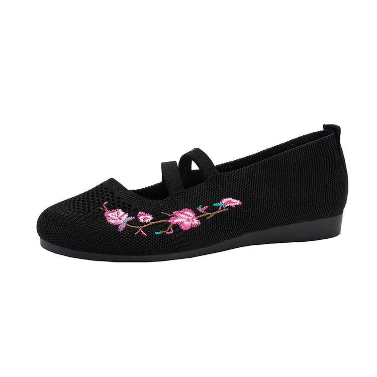 Comfortable ballerinas for ladies with floral embroidery Lune London