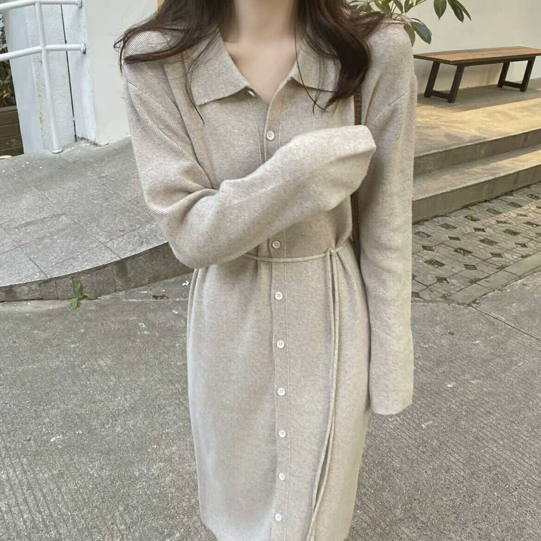 Robe tricotée mi-longue pour femme avec ceinture et fermeture à boutons Chic & Stil