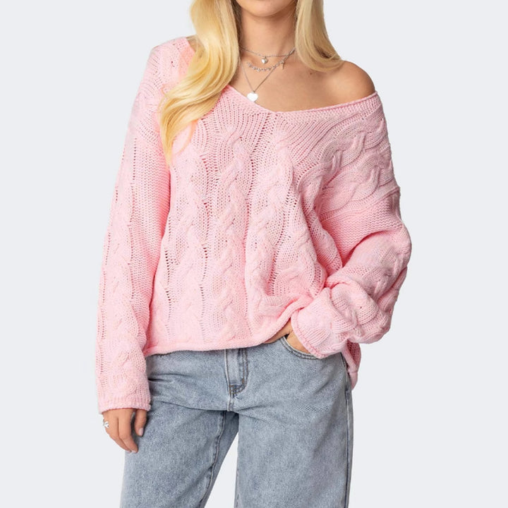 Chunky knit sweater for women with a deep V-neckline and relaxed silhouette Lune London