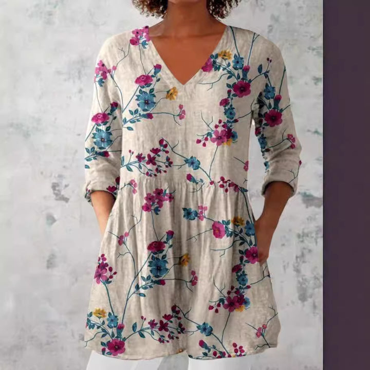 Shirt dress for women with a floral design and practical pockets Chic and Style