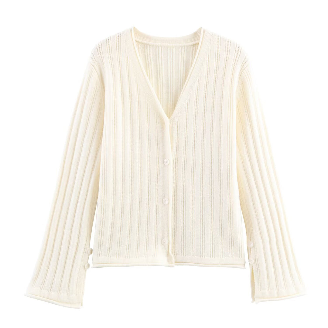 Women’s knit jacket with an elegant V-neck and a modern ribbed structure Lune London