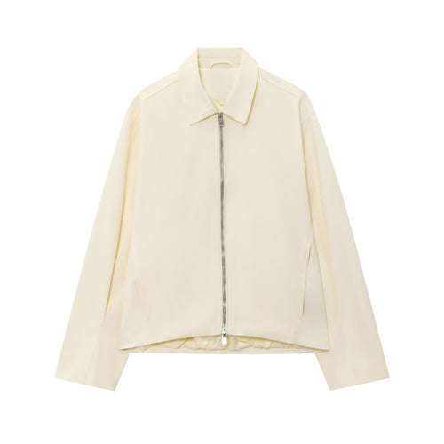 Stylish transition jacket for women in lightweight material with a modern cut Lune London
