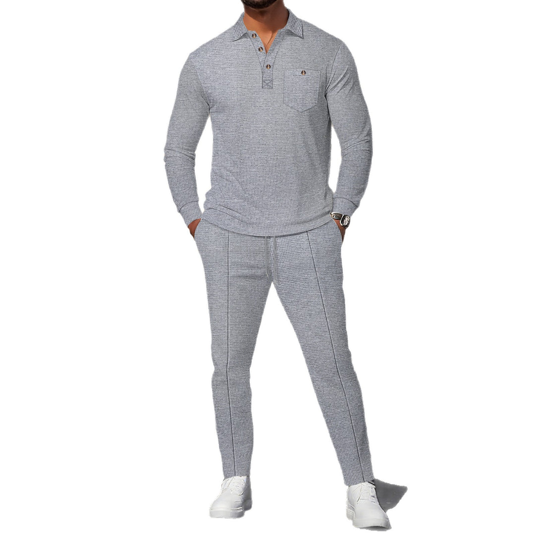 Elegant leisure suit for men with structured top and comfortable pants Lune London