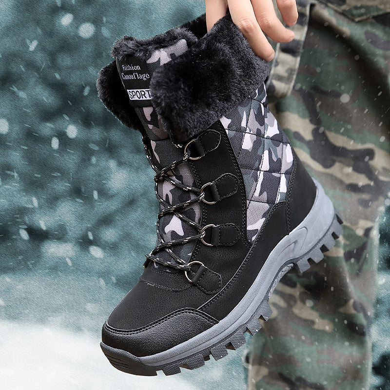 Insulated winter boots for women with non-slip profile and plush lining Lune London