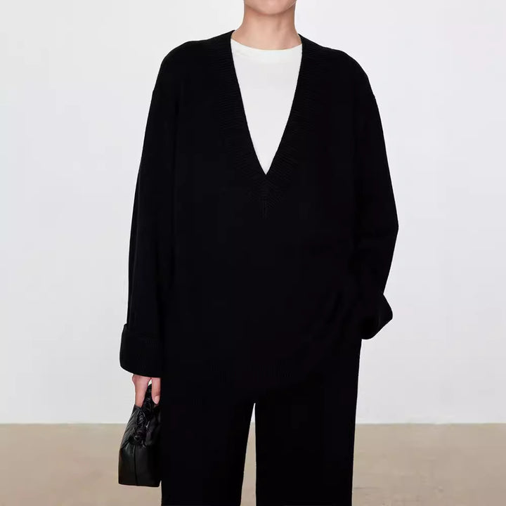 Pull en tricot épais pour femmes avec décolleté en V et coupe oversize Chic & Stil