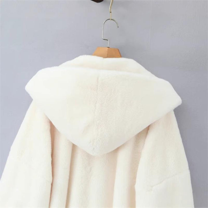Women's hooded jacket made of soft material with adjustable belt and practical pockets Lune London