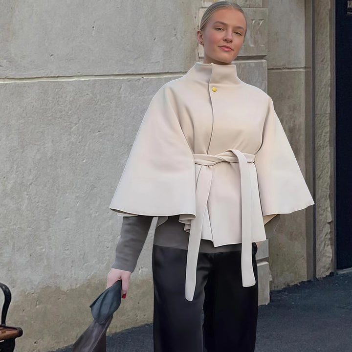 Elegant and versatile ladies cape jacket Lune London