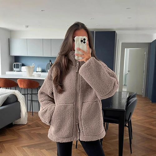 Ladies comfortable fleece sweater with high collar and large pockets Lune London