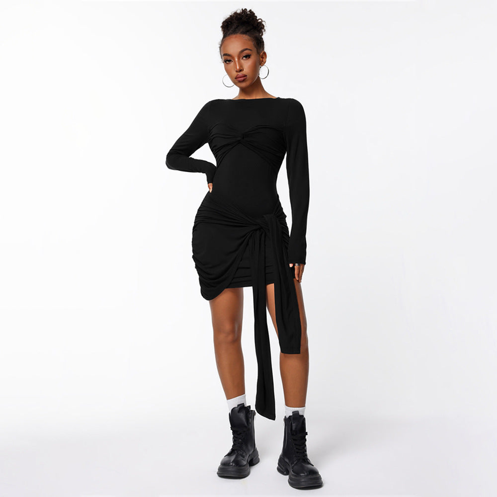 Robe portefeuille ajustée pour femmes avec manches longues et effet de gathering sur le côté Chic & Stil