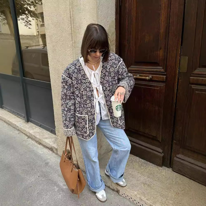 Quilted women's jacket with floral design and practical pockets Lune London