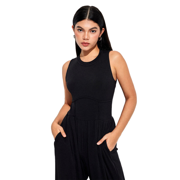 Combinaison pour femmes avec taille haute et poches latérales pratiques Chic & Stil