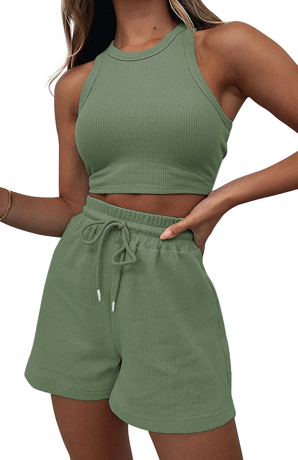 Tenue courte sportive à deux pièces pour femmes avec structure côtelée Lune London