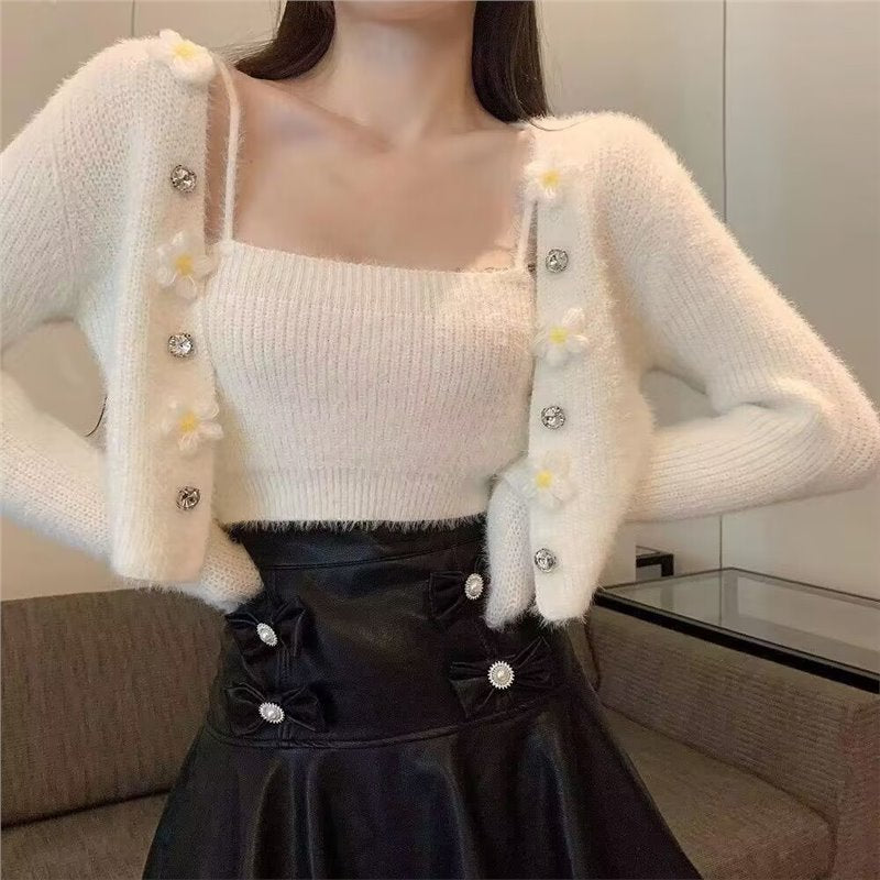 Floral pattern knitted top for women with matching open cardigan Lune London
