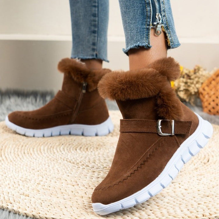 Lune London women's winter boots lined with comfortable zipper and decorative buckle
