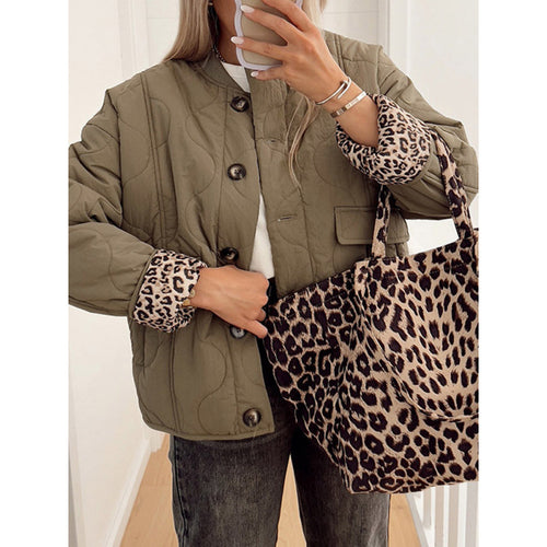 Women's down jacket with artistic pattern and practical pockets Lune London