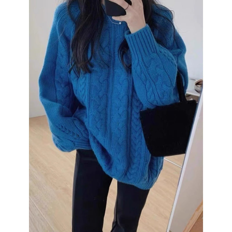 Thick knit sweater for women in a casual oversized style with cable knit pattern Lune London