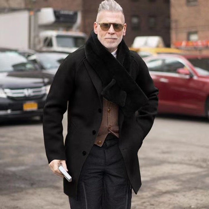 Casual duffle coat for men with a stylish high collar and practical pockets Lune London