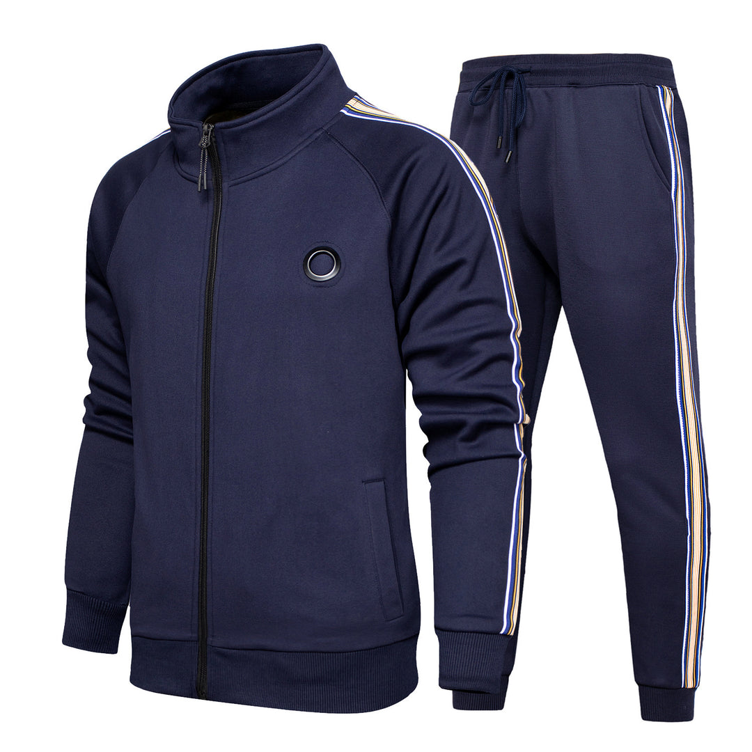 Casual tracksuit for men with practical pockets and breathable materials Lune London